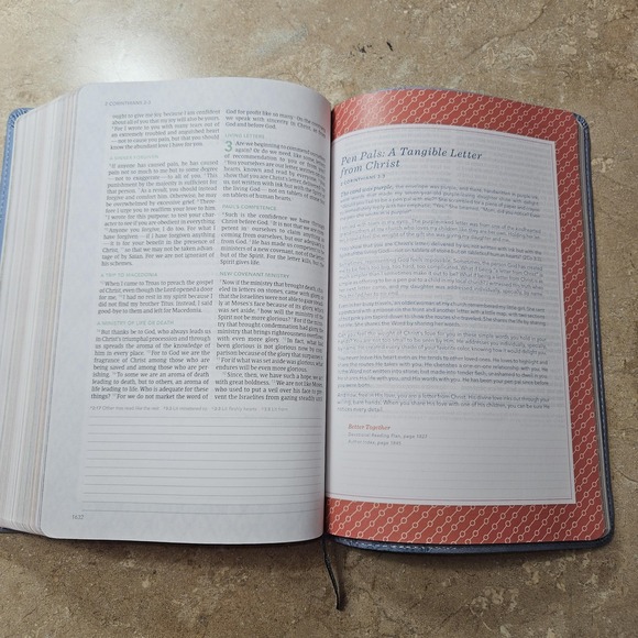 CSB (in)courage Devotional Bible Blue LeatherTouch Holman Women Study Bible - Picture 6 of 9